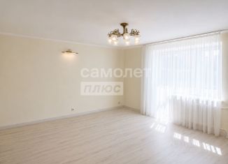 Продаю 3-ком. квартиру, 92.8 м2, Ставрополь, улица 45-я Параллель, 22
