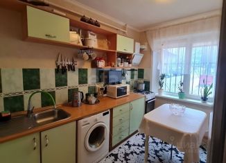 Продается 3-комнатная квартира, 61 м2, Белгород, Студенческая улица, 4
