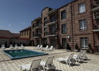 Продажа трехкомнатной квартиры, 70 м2, Дербент, Тёплая улица, 9