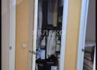 Продам 3-ком. квартиру, 57.6 м2, Пермский край, улица Степанова, 14