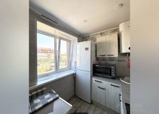 Продаю 3-комнатную квартиру, 50 м2, Печоры, площадь Победы, 4