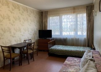 Продам комнату, 78.02 м2, Санкт-Петербург, улица Генерала Симоняка, 15, метро Проспект Ветеранов