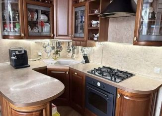 Продается 3-ком. квартира, 112.1 м2, Самара, улица Венцека, 38, метро Московская