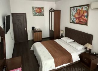Сдается в аренду комната, 25 м2, Сочи, улица Орджоникидзе, 34/2