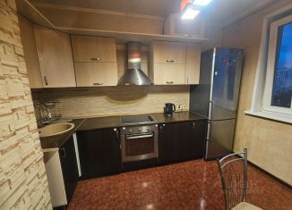 Сдается в аренду 2-ком. квартира, 55 м2, Москва, Кантемировская улица, 18к5, метро Кантемировская