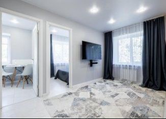 Сдам в аренду 2-ком. квартиру, 32 м2, Тула, улица Дмитрия Ульянова, 14