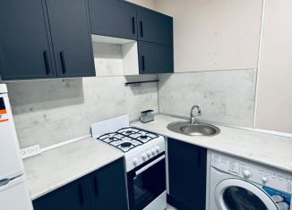 Сдам 2-ком. квартиру, 38.8 м2, Москва, Кронштадтский бульвар, 19к2, метро Водный стадион