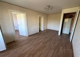 Продажа трехкомнатной квартиры, 47.4 м2, Белгород, Курская улица, 8А