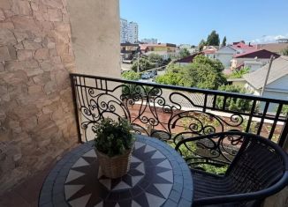 Сдается в аренду комната, 15 м2, Сочи, улица Богдана Хмельницкого, 12А