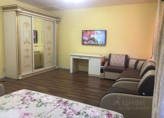 Сдается комната, 45 м2, Дагестан, улица Батманова, 8