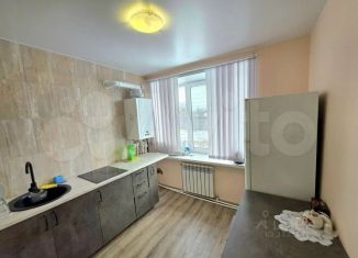 Продается 3-ком. квартира, 51 м2, Псковская область, Садовая улица, 5