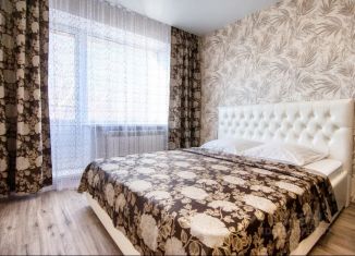 Сдаю в аренду однокомнатную квартиру, 35 м2, Самарская область, улица Дыбенко, 157