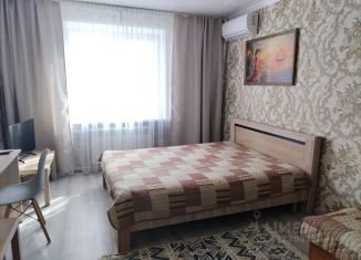 Сдаю однокомнатную квартиру, 40 м2, Старый Оскол, микрорайон Конева, 6А