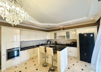 Продается дом, 350 м2, Ставрополь, улица Р. Ивановой, 9