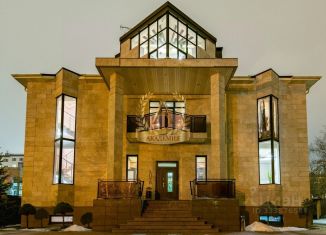 Сдам в аренду дом, 1300 м2, Московская область
