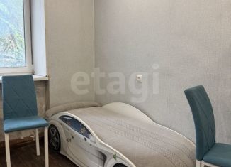 Продаю комнату, 30.3 м2, Тюмень, улица Осипенко, 61, Центральный округ