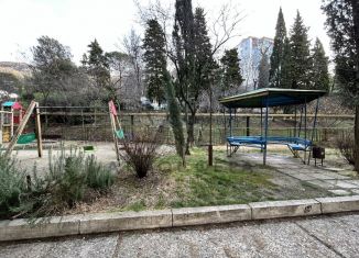 Продам комнату, 17.6 м2, Краснодарский край, Армавирская улица, 8