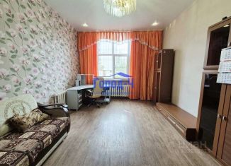 Продается двухкомнатная квартира, 56.1 м2, Чебоксары, проспект Тракторостроителей, 5, Калининский район