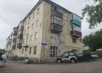 Продается 2-комнатная квартира, 41 м2, Петропавловск-Камчатский, улица Беринга, микрорайон Сероглазка