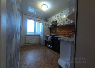 Сдается 3-ком. квартира, 60.5 м2, Череповец, Пионерская улица, 19Б