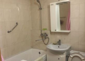 Сдам 1-комнатную квартиру, 33 м2, Великий Новгород, улица Свободы, 12/14