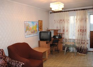 Сдается в аренду однокомнатная квартира, 33 м2, Мурманск, Загородная улица, 24