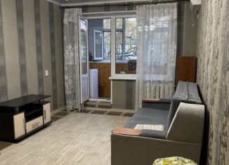 Сдаю 2-ком. квартиру, 44.2 м2, Керчь, улица Кирова, 77