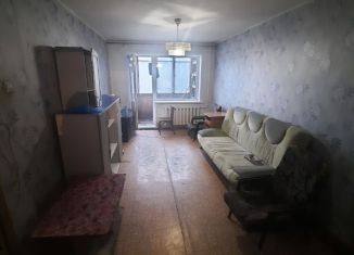 Сдается двухкомнатная квартира, 46 м2, Кемерово, проспект Ленина, 90А