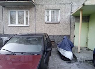 Продажа 1-комнатной квартиры, 32.9 м2, Мурманская область, улица Капитана Орликовой, 58