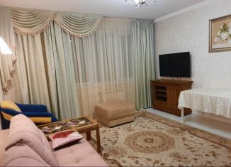 2-комнатная квартира в аренду, 53 м2, Новосибирск, улица Ольги Жилиной, 33, ЖК Триумф