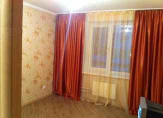 Продается двухкомнатная квартира, 43 м2, посёлок Дорохово, улица Виксне, 14