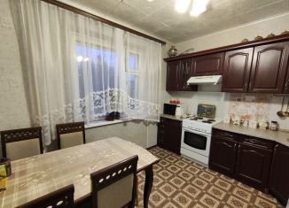 Продажа 5-комнатной квартиры, 94.6 м2, Ульяновск, улица Карбышева, 32