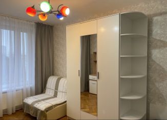 Сдается в аренду 3-комнатная квартира, 62.4 м2, Москва, Нахимовский проспект, 23к1, район Котловка
