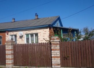 Продается 3-комнатная квартира, 61.7 м2, деревня Ручьи, Новая улица