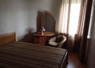 Продается 3-комнатная квартира, 72.5 м2, Нижний Новгород, проспект Гагарина, 105, метро Автозаводская