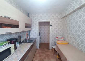 Продажа 2-комнатной квартиры, 43.7 м2, поселок городского типа Атамановка, улица Матюгина, 158А