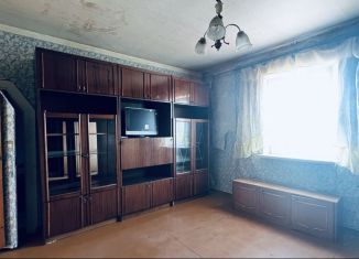 Трехкомнатная квартира на продажу, 48.6 м2, Калининградская область, Центральная улица, 12