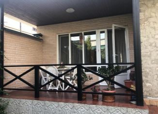 Продаю дом, 140 м2, Нальчик, район Центр, улица Инессы Арманд