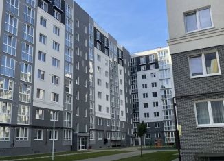 Продажа 2-ком. квартиры, 59.6 м2, Калининград