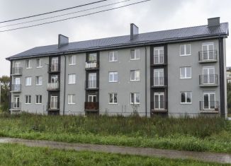 Продам 3-ком. квартиру, 77 м2, поселок Люблино, Железнодорожная улица, 9