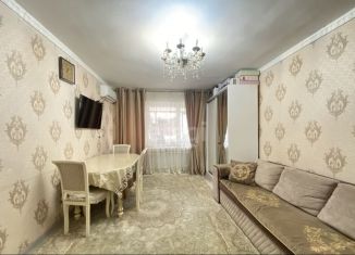 Продам 2-ком. квартиру, 45 м2, Дагестан, улица Магомета Гаджиева, 154