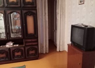 Аренда 3-ком. квартиры, 56 м2, Волгоград, улица КИМ, 15, Ворошиловский район