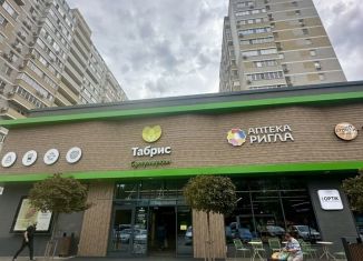 Продается 2-ком. квартира, 70 м2, Краснодар, Кореновская улица, 2к1, Прикубанский округ