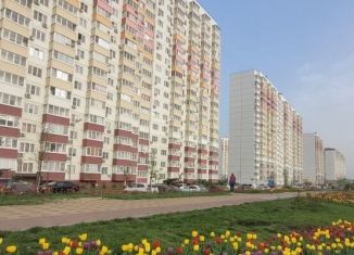 Продажа трехкомнатной квартиры, 82 м2, Ростов-на-Дону, улица Дмитрия Петрова, 5