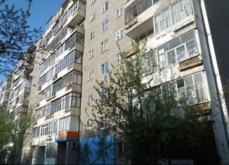 Продам 2-комнатную квартиру, 48 м2, Екатеринбург, улица Белинского, 154, метро Ботаническая