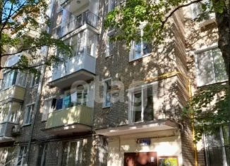 Продам 2-ком. квартиру, 53 м2, Москва, проспект 60-летия Октября, 18к1