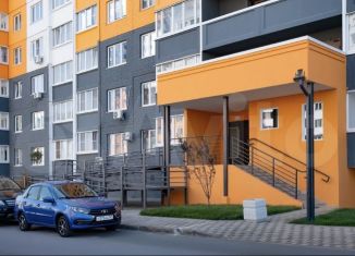 Продается 2-ком. квартира, 45 м2, Ростов-на-Дону, улица Дмитрия Петрова, 2