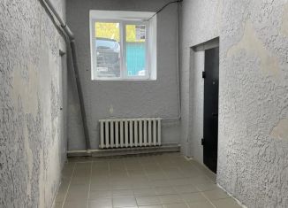 Сдаю в аренду торговую площадь, 150 м2, Пермский край, улица Ленина, 8