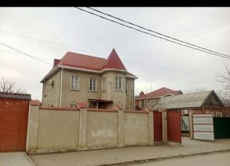 Сдам в аренду дом, 150 м2, Краснодар, Длинная улица, 35/22, микрорайон Центральный