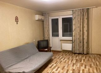 Продам 1-ком. квартиру, 38 м2, Краснодар, проезд Репина, 42